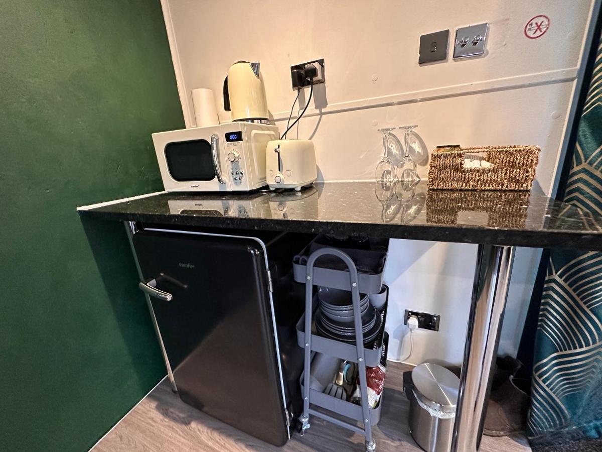 白金汉 Buzzard Holt Hosting酒店 外观 照片